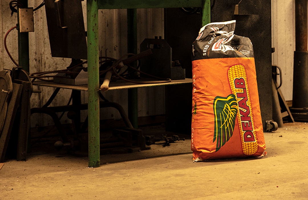 DEKALB® seed bag